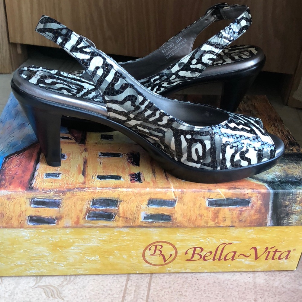 New in Box Bella-Vita Heels